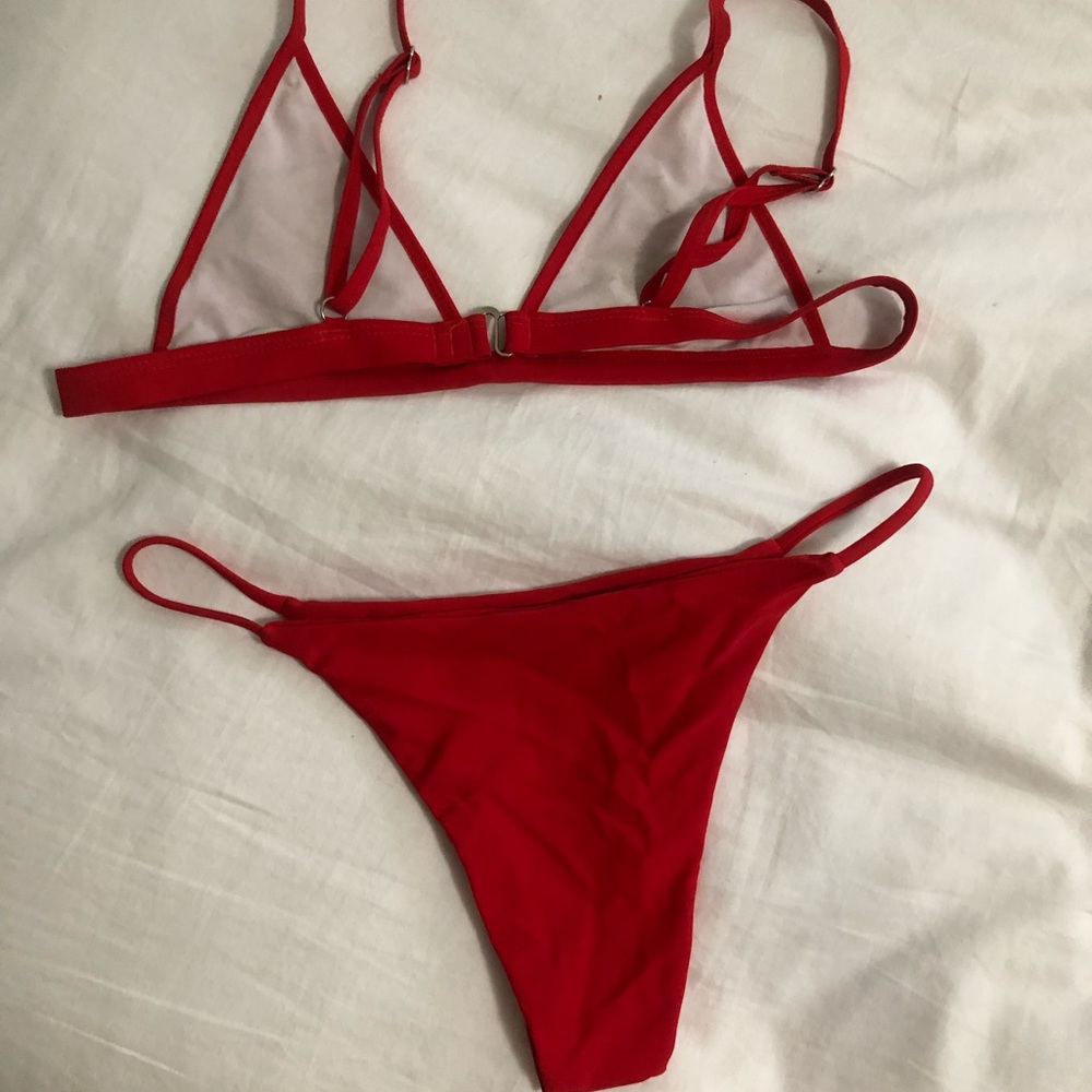 Red Top triangle Bikini - Picture 7 of 7